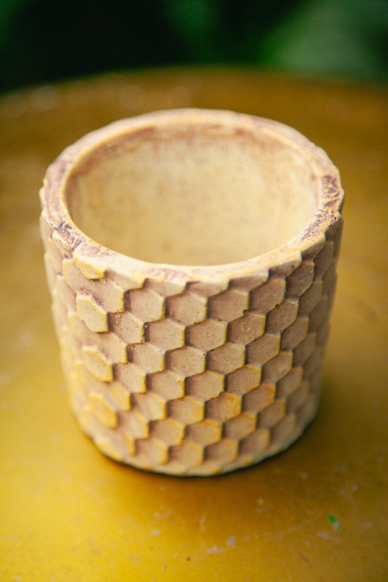 Zdjęcie doniczki lub oslonki: Osłona Honeycombs 7 × 8 cm, ujęcie 2